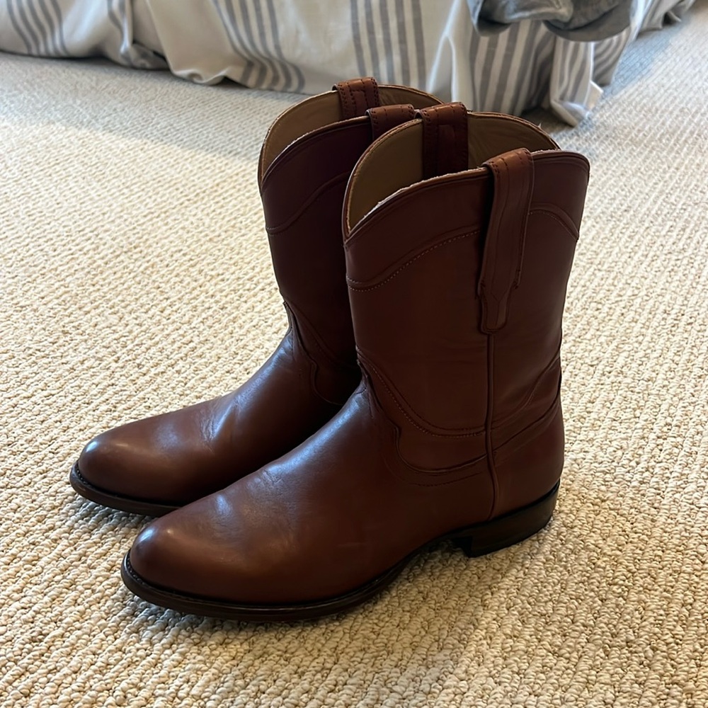 Tecovas cowhide boots size 8- like new